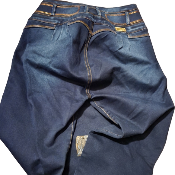 Jeans push up sizes 9 new